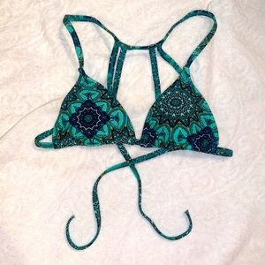 Billabong bikini top